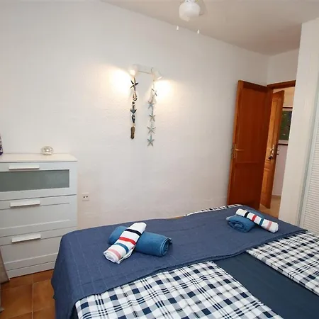 Cactus's House, 150 M Beach, 1 Bdr, 4 Guests, Wifi, Netflix, * 아데제