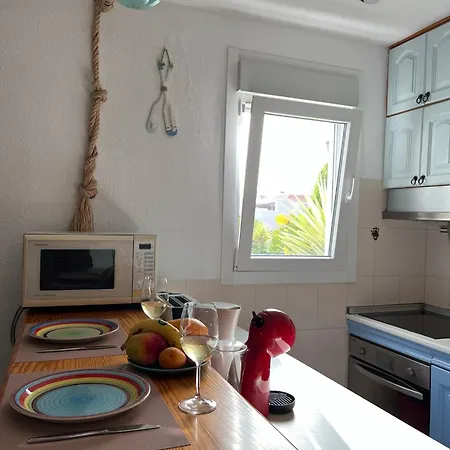 公寓 Cactus's House, 150 M Beach, 1 Bdr, 4 Guests, Wifi, Netflix,