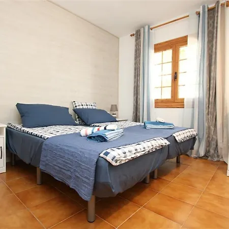 Cactus's House, 150 M Beach, 1 Bdr, 4 Guests, Wifi, Netflix, Apartamento *