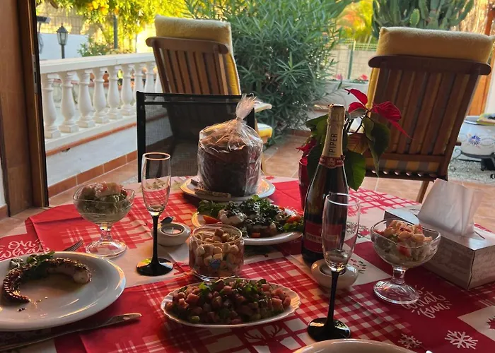 Cactus's House, 150 M Beach, 1 Bdr, 4 Guests, Wifi, Netflix, Daire